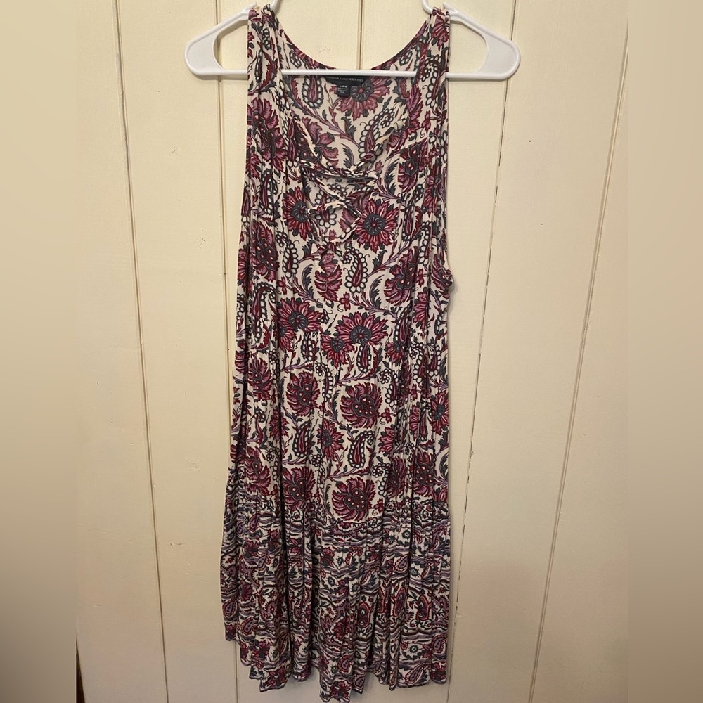 American Eagle Outfitters Red and Gray Floral Dress